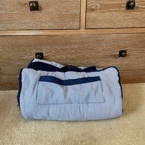 Kids seersucker nap mat